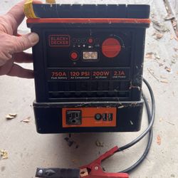 Black+Decker Portable Power Station / Jump Starter – Like New