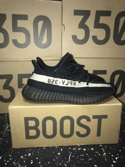 Yeezy oreo v2