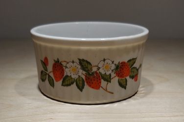 Vintage Sheffield Home Strawberries ’n Cream Ramekin