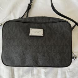 Black Michael Kors, Crossbody