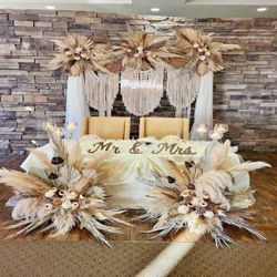 Democrat head Transform Your Celebration with Gorgeous Wedding Decorations