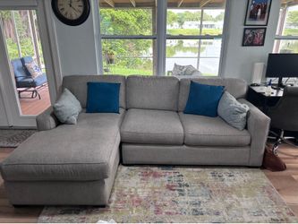 Chaise Sectional - Grey