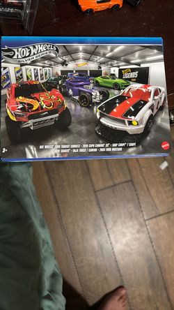 Hotwheel legends tour 6 pack