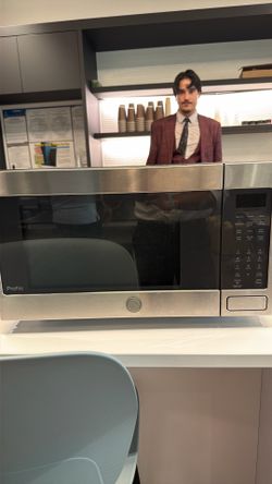 GE Profile Microwave