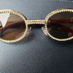 louis vuitton sunglasses for Sale in Dearborn, MI - OfferUp