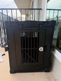 Intermediate collapsible impact crate