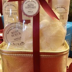 Gift Basket For Holiday!!!
