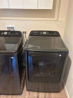 Like-New Samsung Washer & Dryer Set – Purchased Sept. 2024 - $1,000