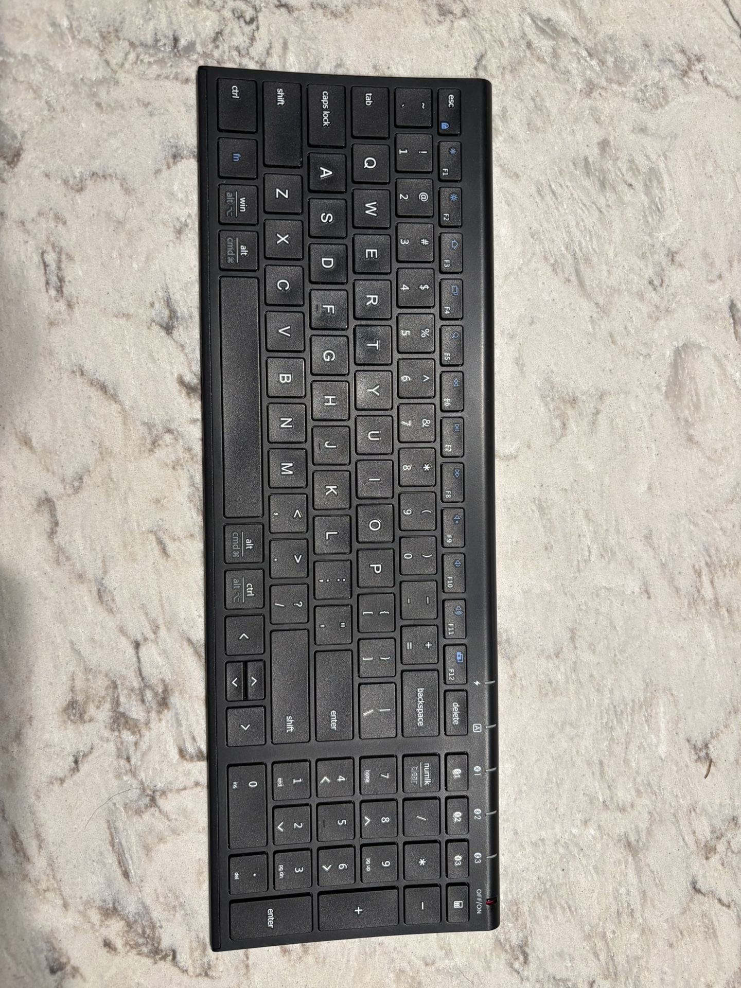 iClever BK10 Bluetooth Keyboard