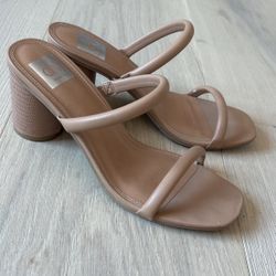 Dolce Vita Healed Beige Sandals, Size 10