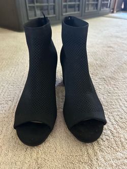 New/ Tacones: Black Ankle Size 9M
