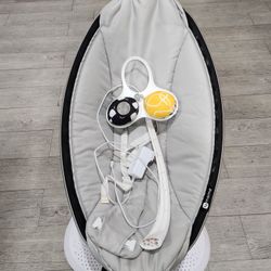 4moms mamaroo swing