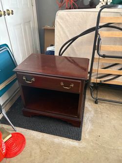 Night stand