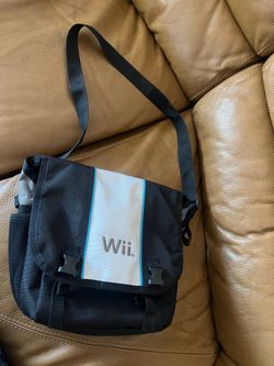 Vintage 2008 Wii travel carrying bag