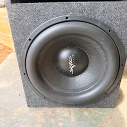 $300 2  Skar 15 inch subwoofers in great box