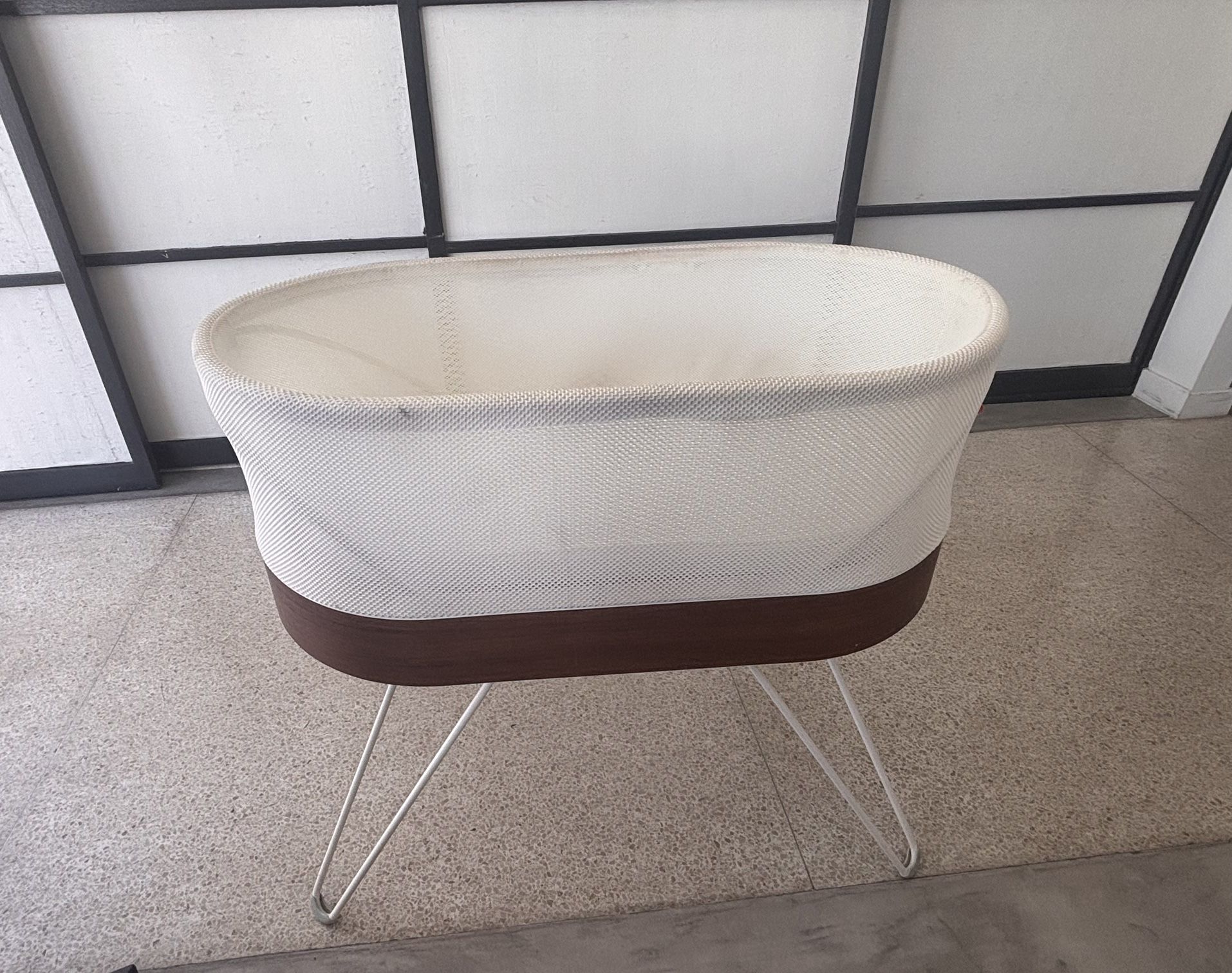 Snoo Smart Sleeper + Swaddles