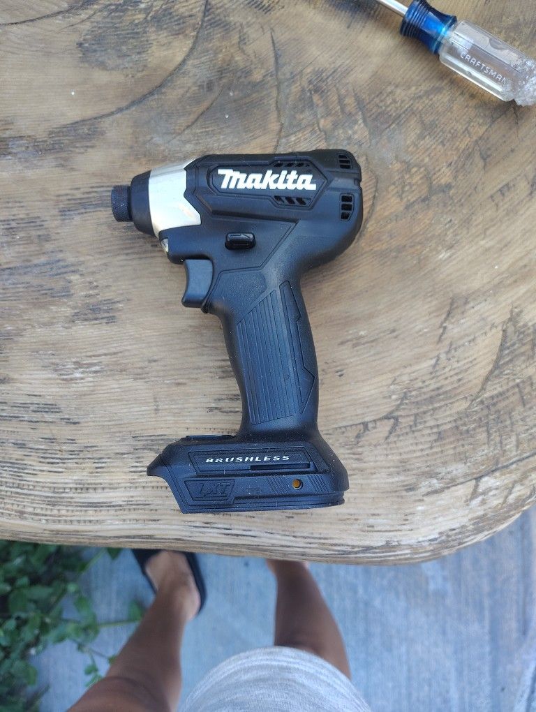 Makita Brushless Drill