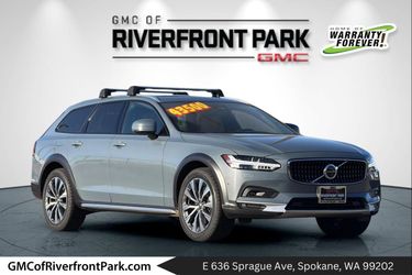 2022 Volvo V90 Cross Country