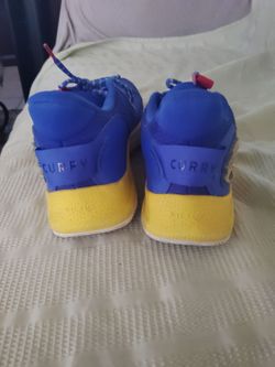 Steph Curry shoes size 9 1/2 in great condition