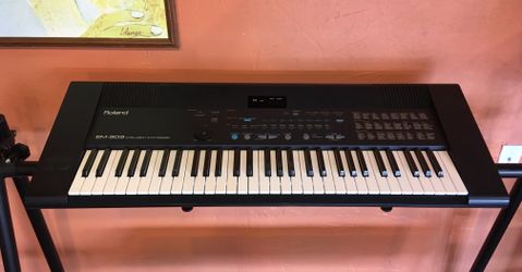 Roland EM-303 Keyboard/Synthesizer for Sale in Bellingham, WA