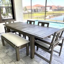 POTTERY BARN OUTDOOR DINING SET