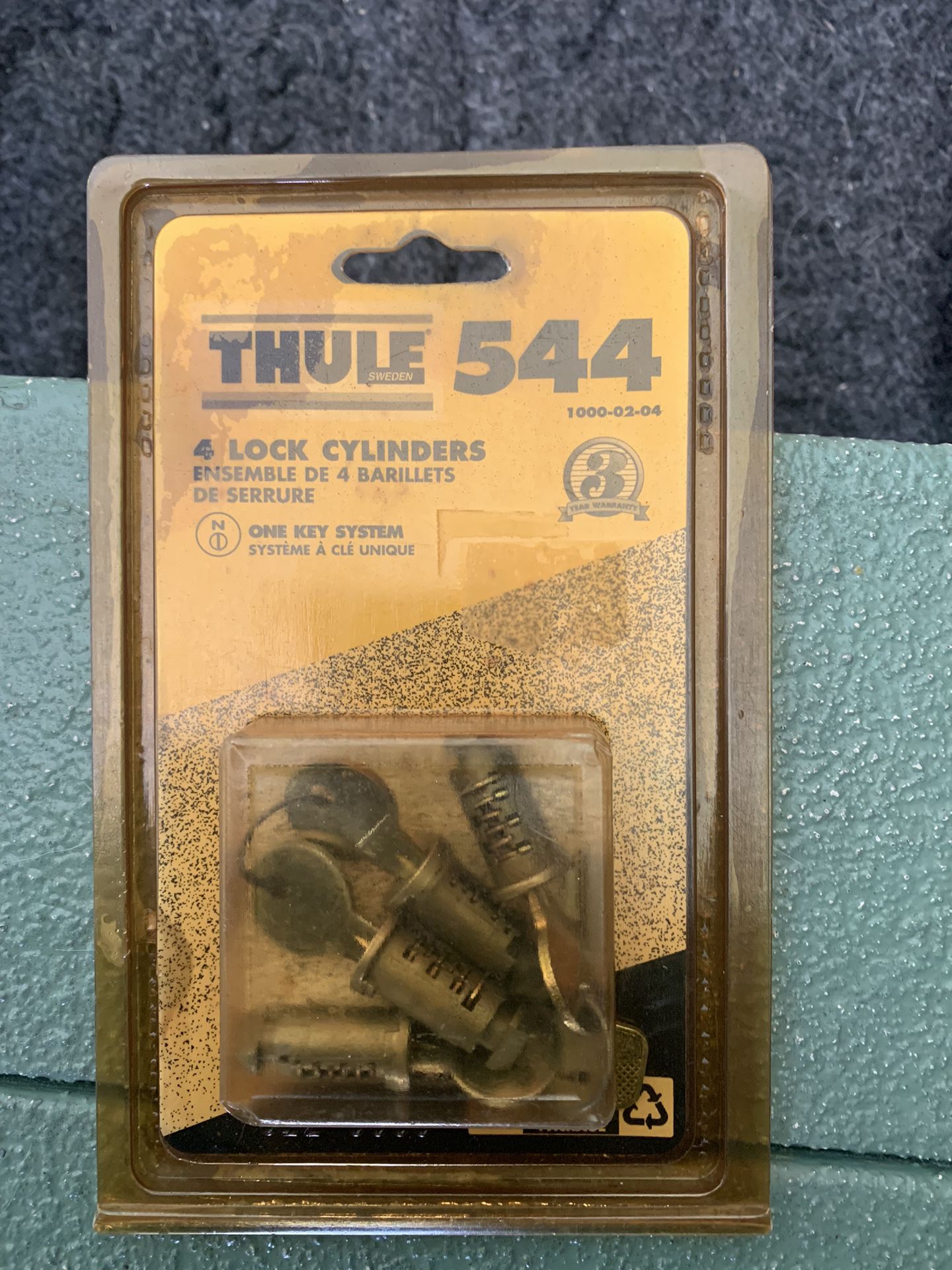Thule 544 4 Lock Cylinders With Keys.
