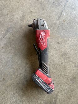 Milwaukee battery with grinder