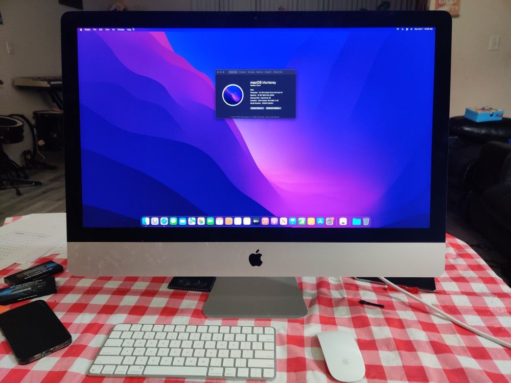 Apple iMac 5K Retina 2015 27" Intel Quad-Core , 16GB Ram, 1.02 TB Fusion Drive, AMD Radeon R9 M390 2GB Graphics, mocOS Monterey, Apple Wirele