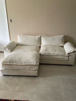 Cream cloud style modular sofa