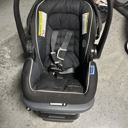 Graco Nest Car Seat And Stroller