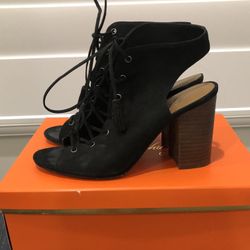 Arturo Chiang Peep Toe Booties