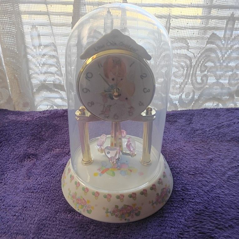 Precious Moments Love One Another Clock