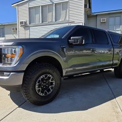 2022 F150 FX4 OFF ROAD 