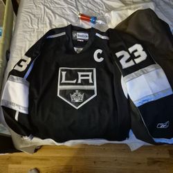La kings, jersey, authentic number twenty three brown