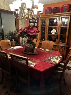 Six Dining Room Chairs Just Like This Goes With China hutch and The Dining Room Table