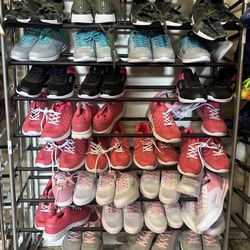 Sneakers, Size 6-9, New