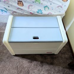 Vintage Little Tikes Toy Box