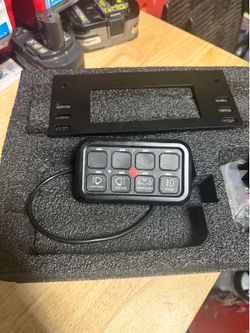 8 gang switch panel