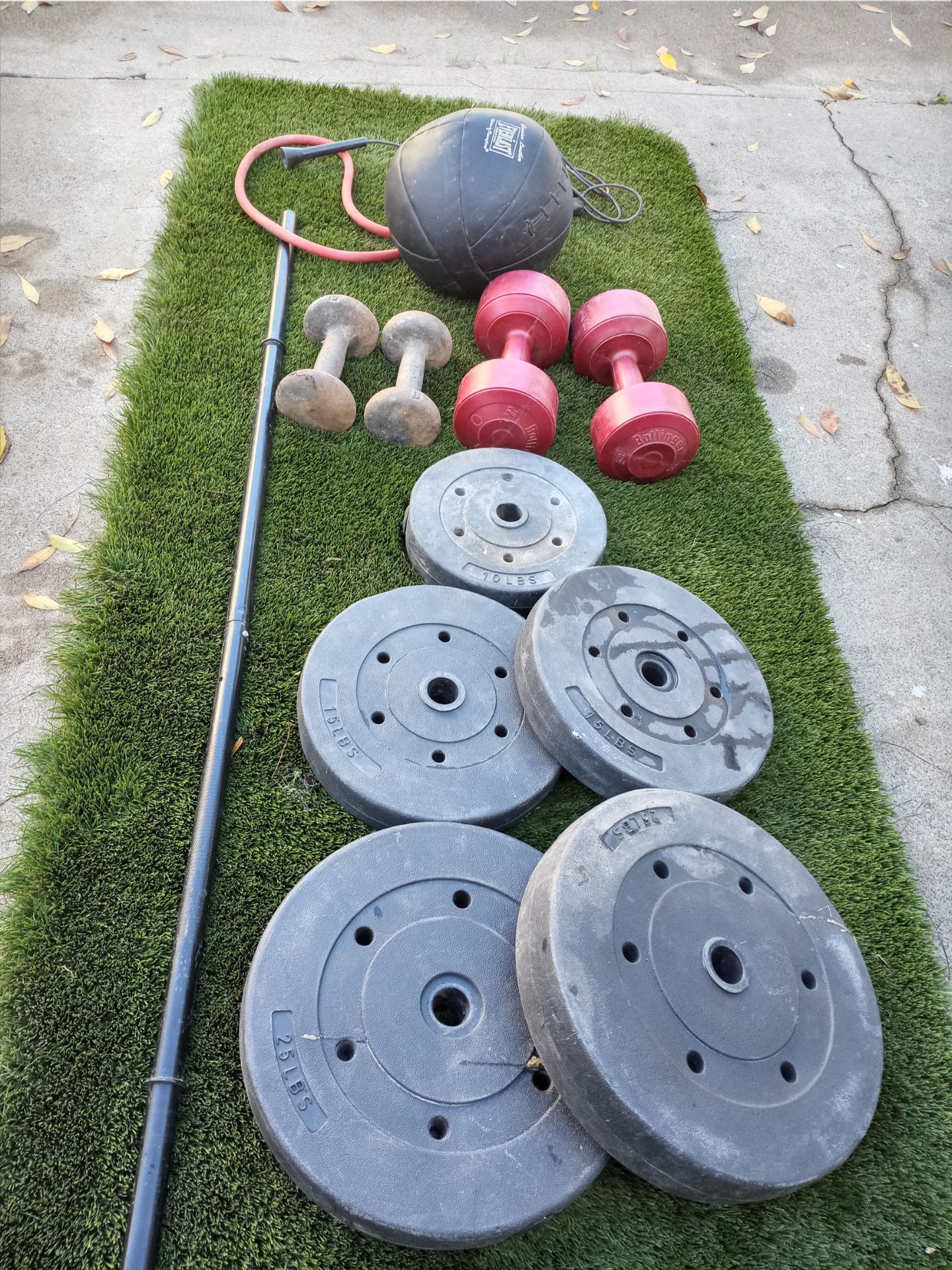 Weights Fitness Equipment 141lbs In Weights Asking 1.5 Per Pound But Open To Offers Pick Up In Santa Ana