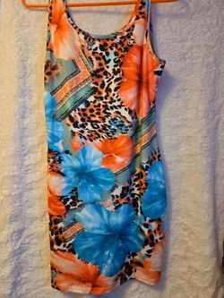 Cute tropical summer dress.