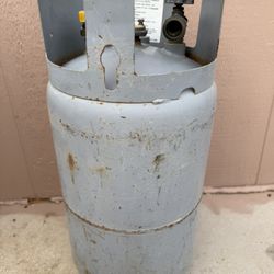 EMPTY STEEL FORKLIFT PROPANE TANK 