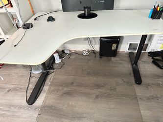 L-Shaped Desk with Black Metal Frame
