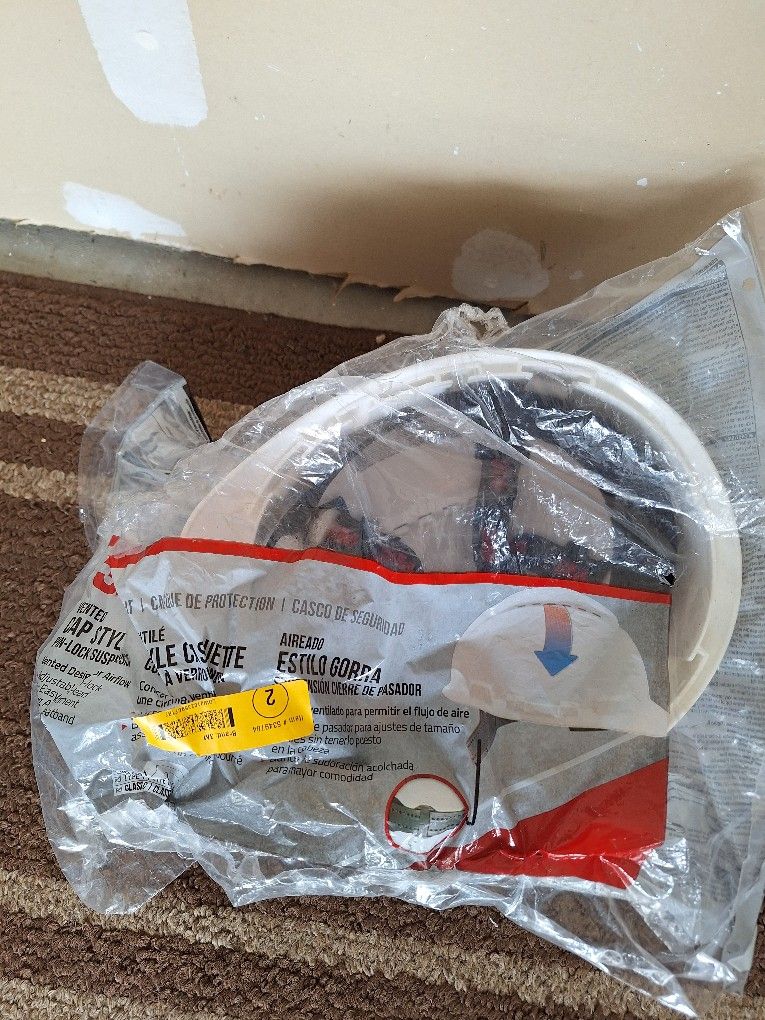 3M SecureFit Ratchet Suspension system, hard hat, safety helmet.