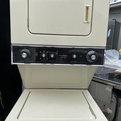 Kenmore Washer And Dryer Stacked Working Perfectly Fine 