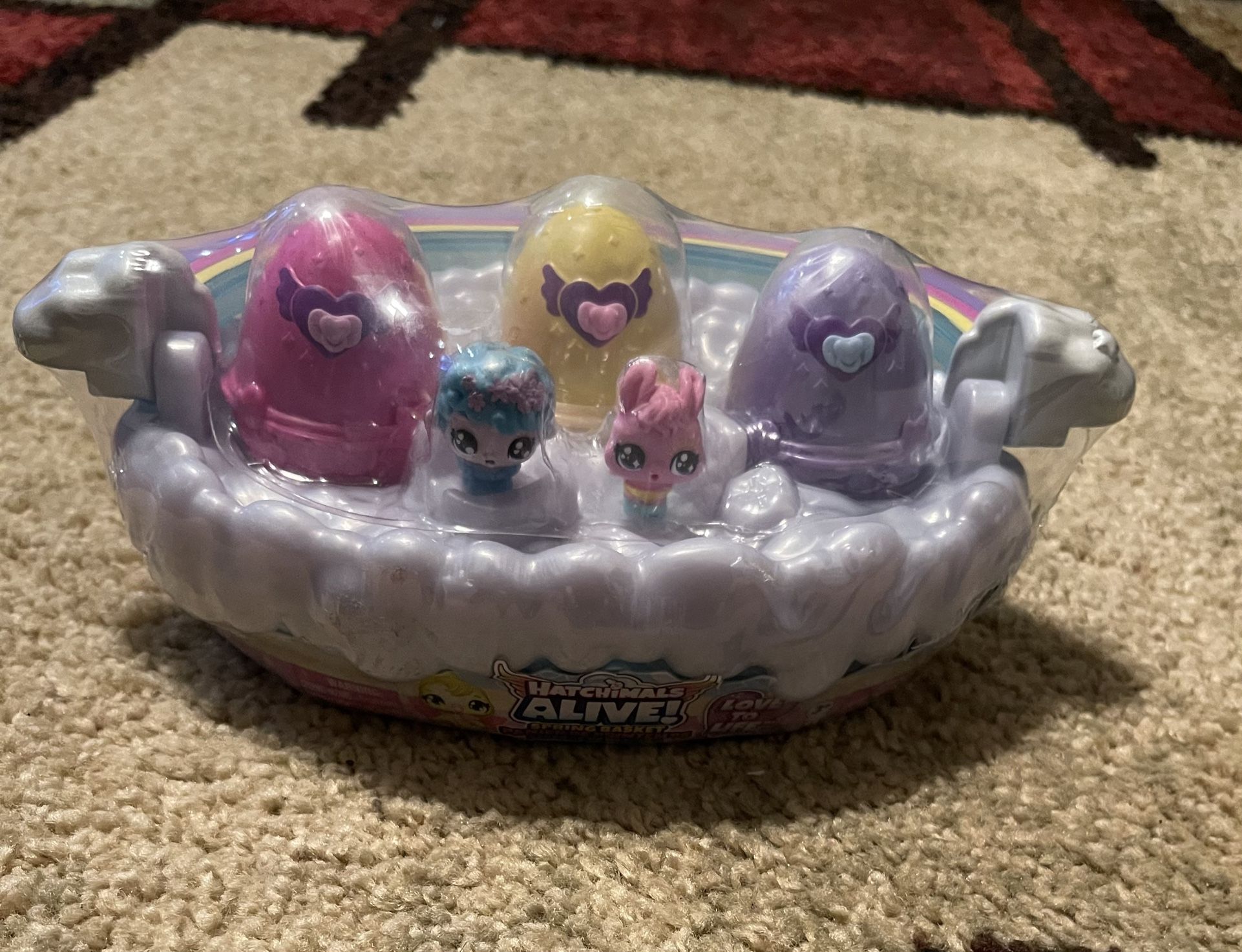 Hatchimals Alive! Playset