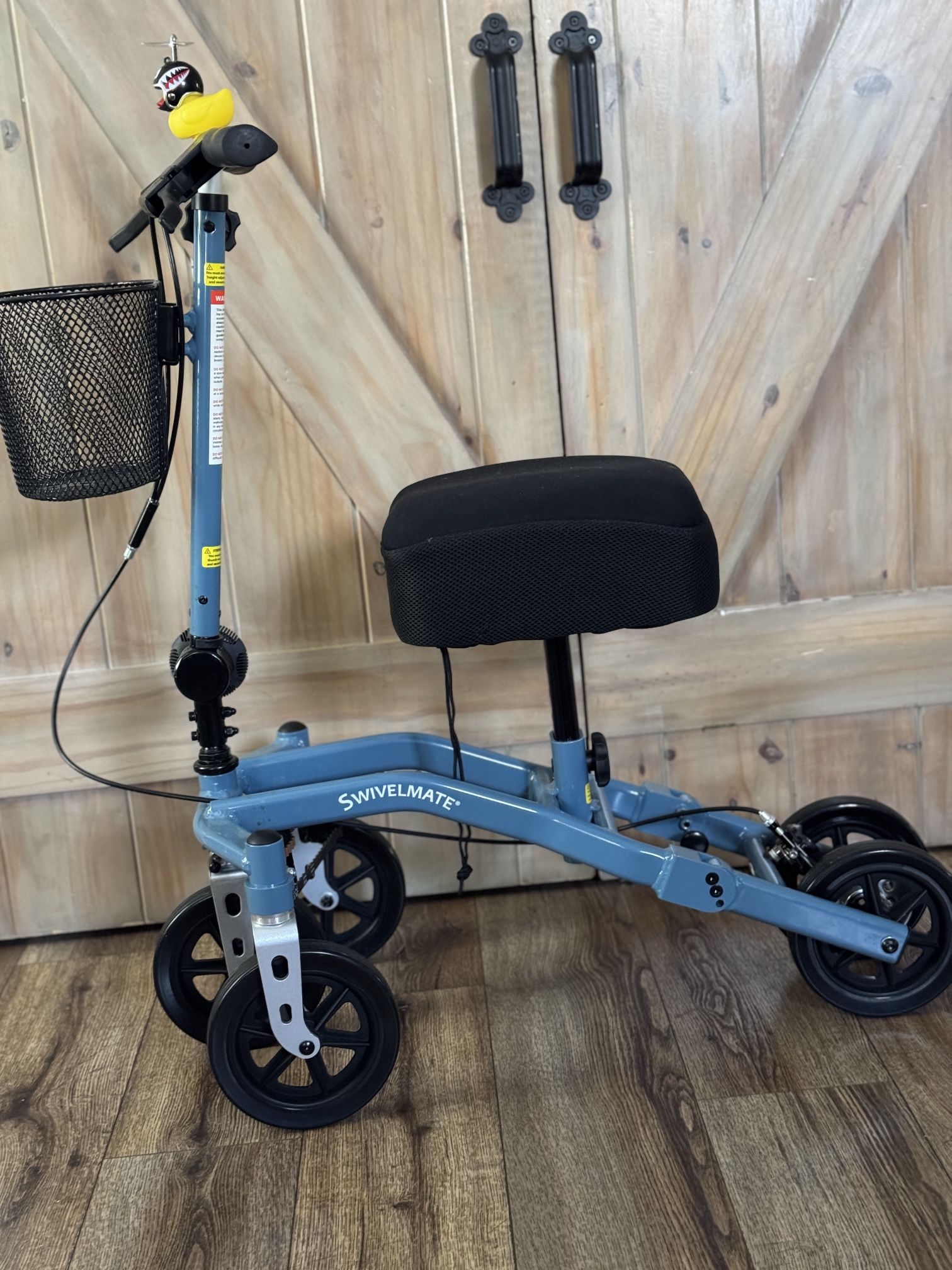 Swivelmate Knee Walker
