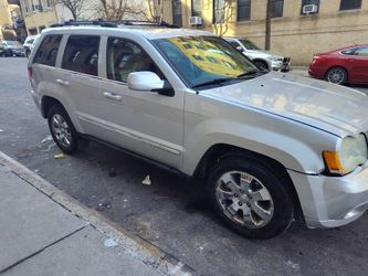 2008 JEEP GRAND CHEROKEE, VERY LOW MILES.. LIMITED, TRUCK HAS ALOT OF LIFE STILL... VERY RELIABLE....