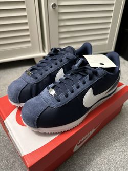 BRAND NEW NIKE CORTEZ TXT NYLON & SUEDE MIDNIGHT NAVY BLUE/WHITE MEN’S SIZE 8/WOMEN’S SIZE 9.5