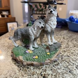 Wolf Figurine