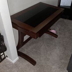 Wood/glass Desk